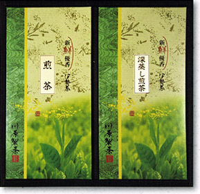 松阪産・お茶詰め合わせ(煎茶・深蒸し煎茶 各70g)1,620円